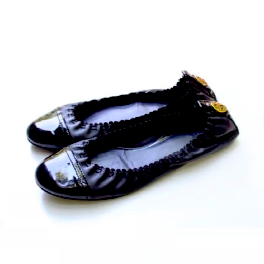 Tory Burch Abbey Black Leather Patent Metallic Toe Logo Ballet Flats, 7.5